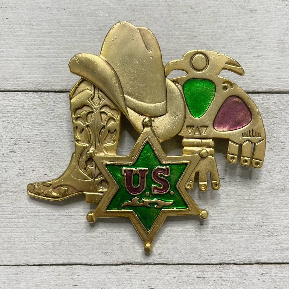 Vintage Gold Tone Cowboy Cowgirl Aztec Sheriff Badge Pin Brooch